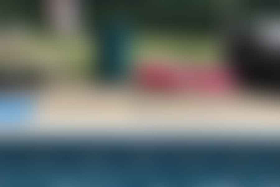leaking pool liner