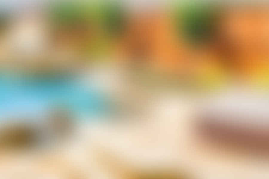 pool water features